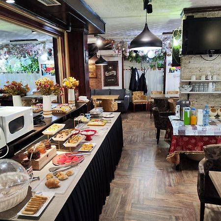 Hotel Livia Tiran Dış mekan fotoğraf