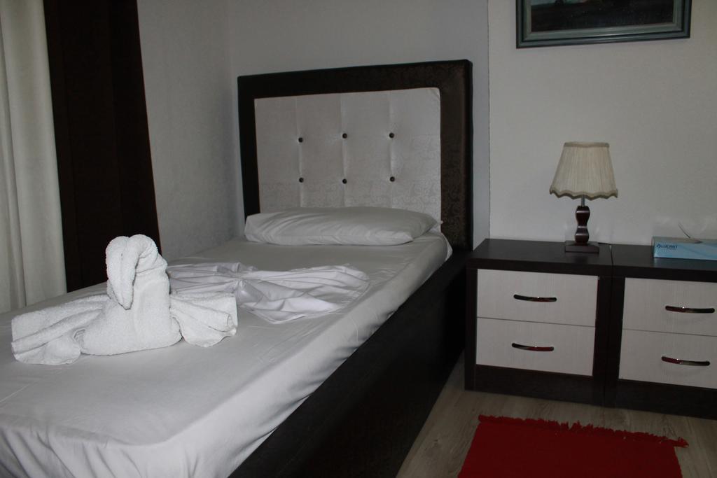 Hotel Livia Tiran Dış mekan fotoğraf